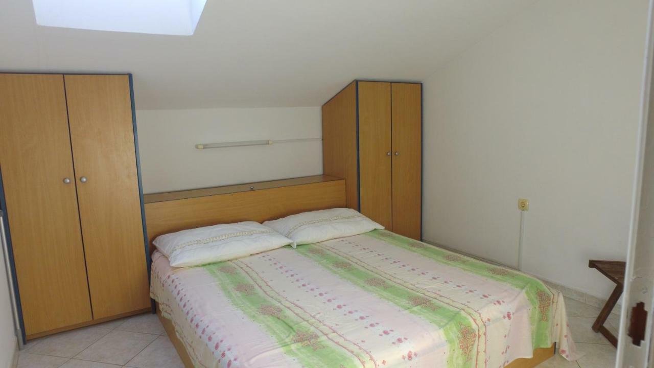 Apartment Karuza Rukavac Вис Экстерьер фото