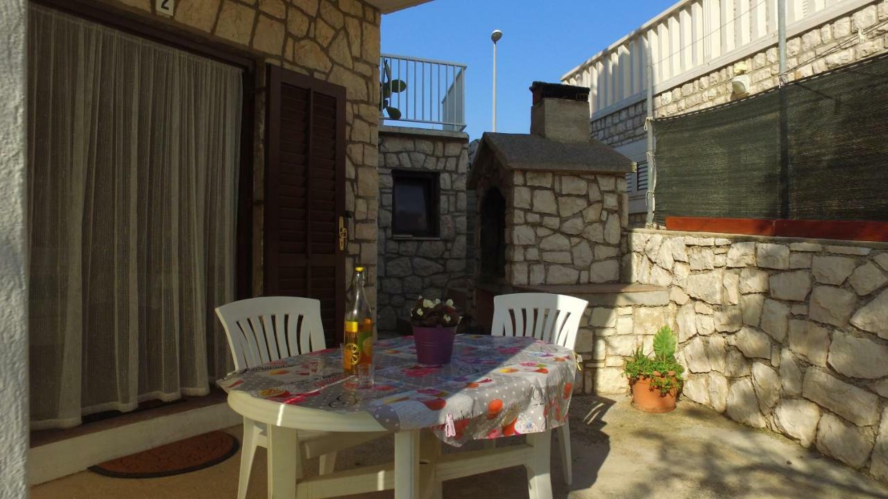 Apartment Karuza Rukavac Вис Номер фото