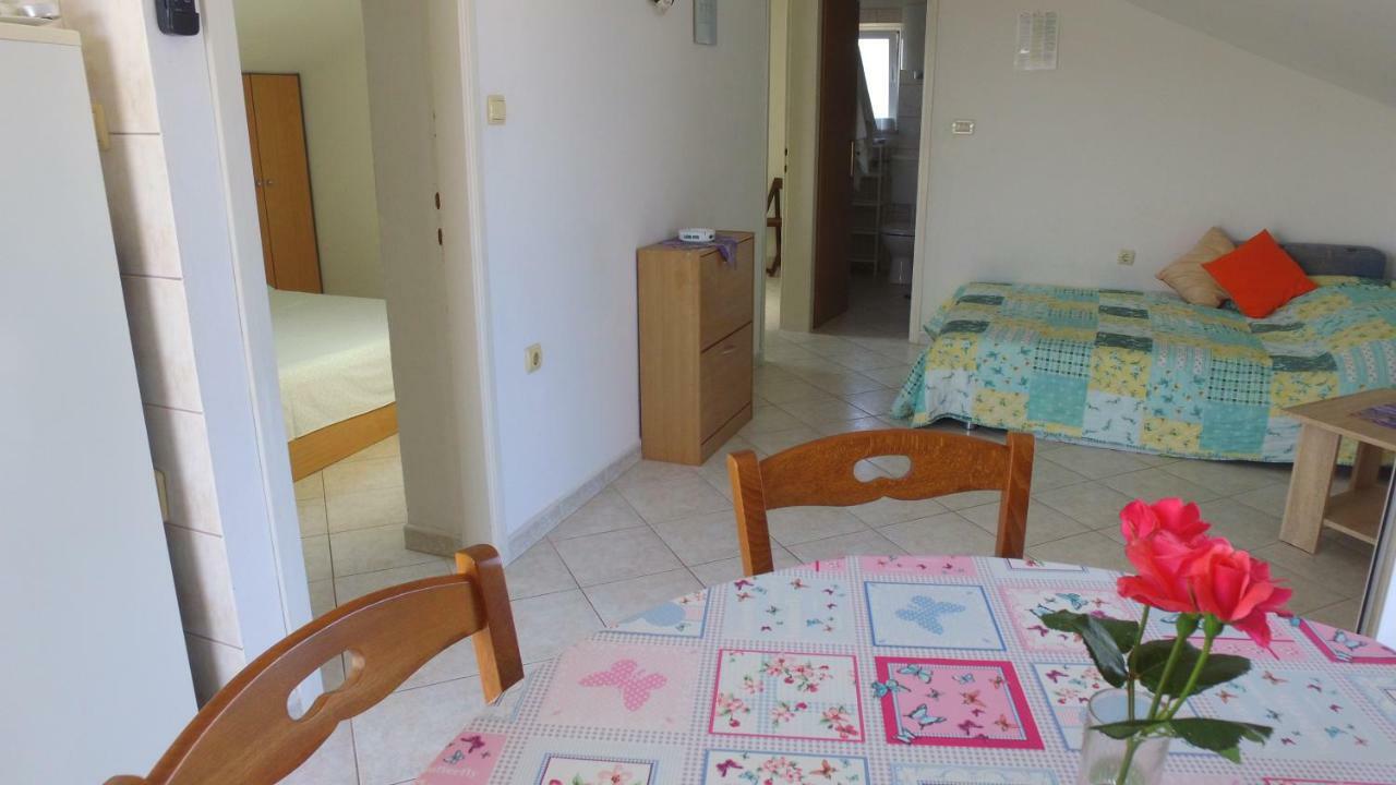 Apartment Karuza Rukavac Вис Экстерьер фото